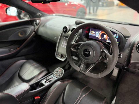 McLaren 570S  Silver #24