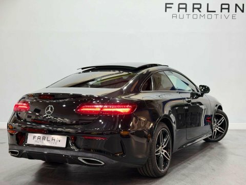 Mercedes-Benz E Class 2.0 E220d Amg Black #4