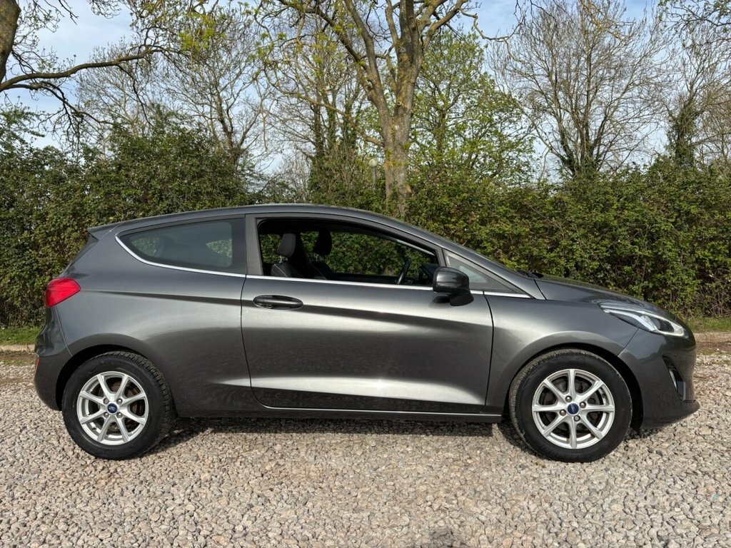 Ford Fiesta 1.1L Zetec PX67UUY Grey #2