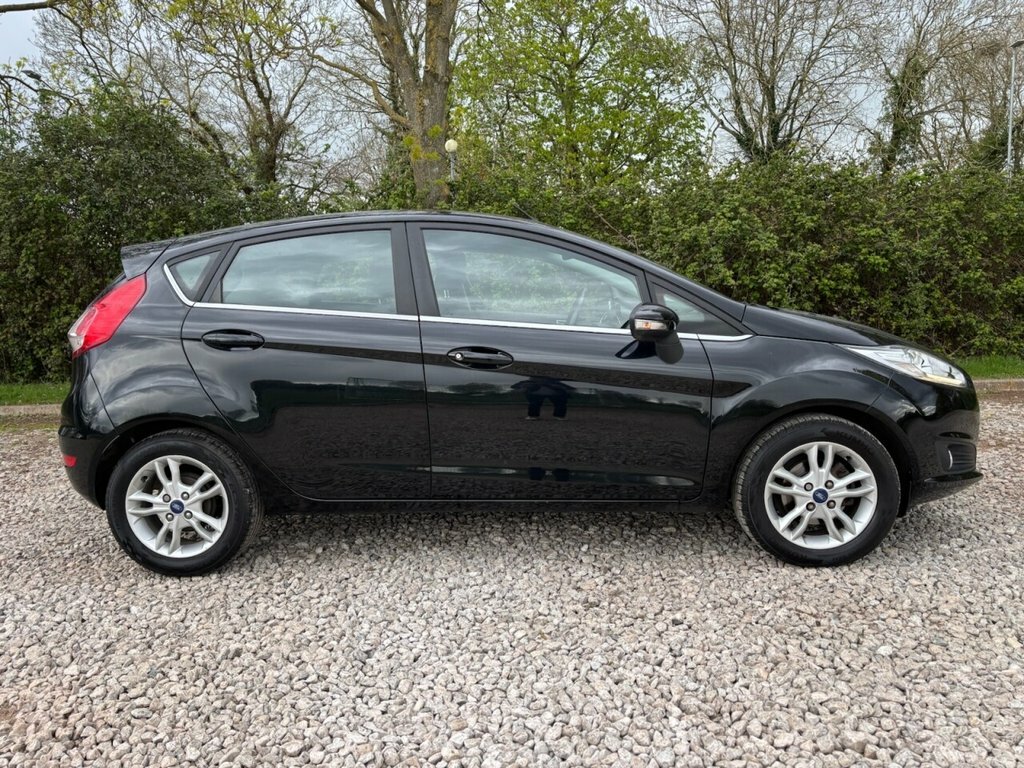 Ford Fiesta 1.3L Zetec DV67GZW Black #4