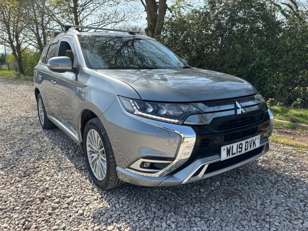 Mitsubishi Outlander 2.4L 4H Grey