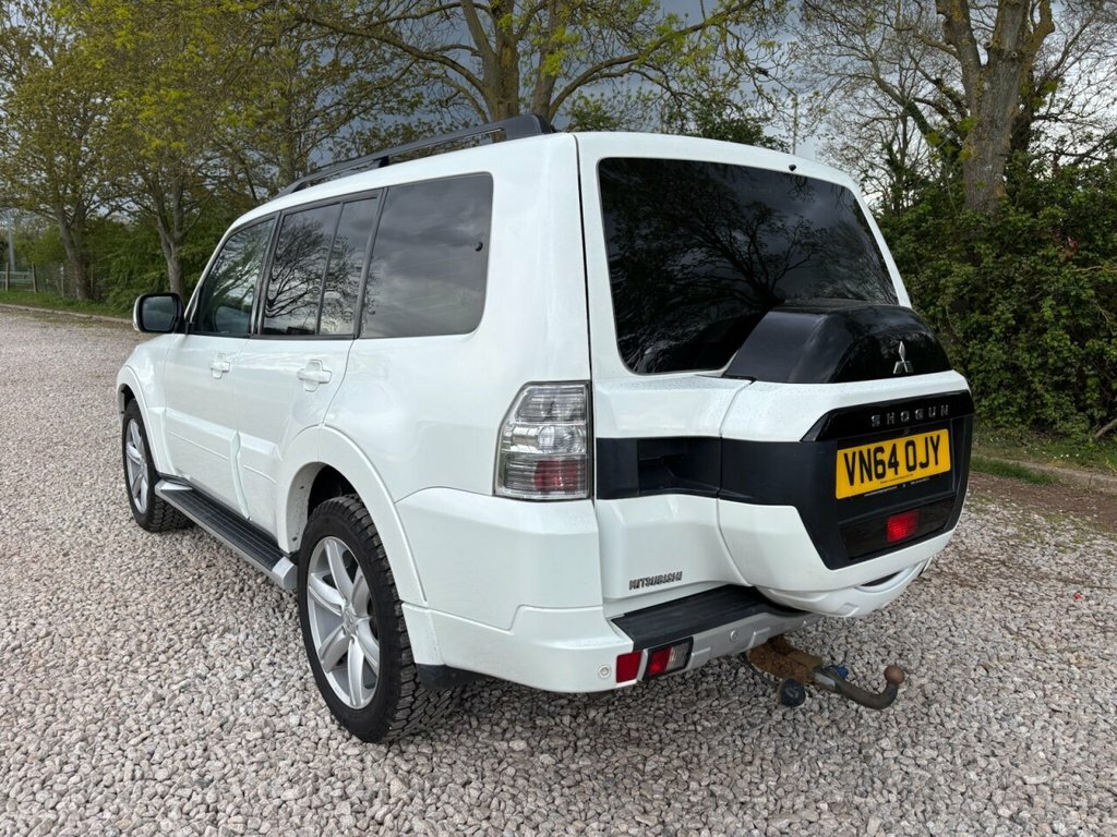 Mitsubishi Shogun 3.2L Sg2 4Work White #6