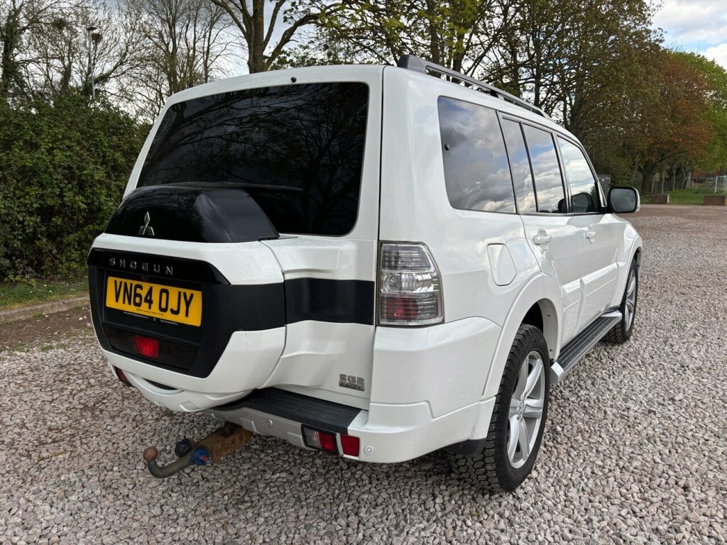 Mitsubishi Shogun 3.2L Sg2 4Work White #3