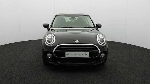 Mini Hatch 1.5 Cooper Classic Hatchback YS19XUB Black #2