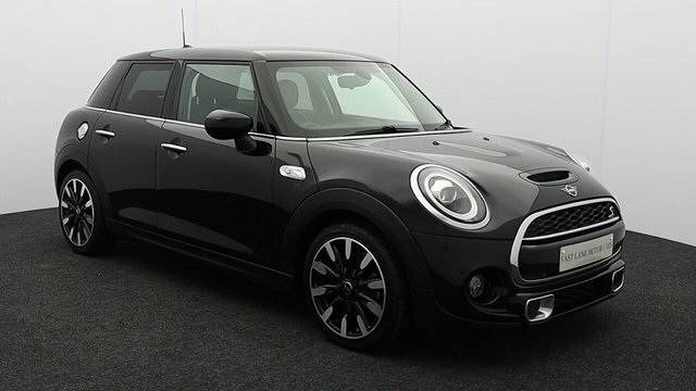 Mini Hatch 2.0 Cooper S Exclusive YG69EFA Black