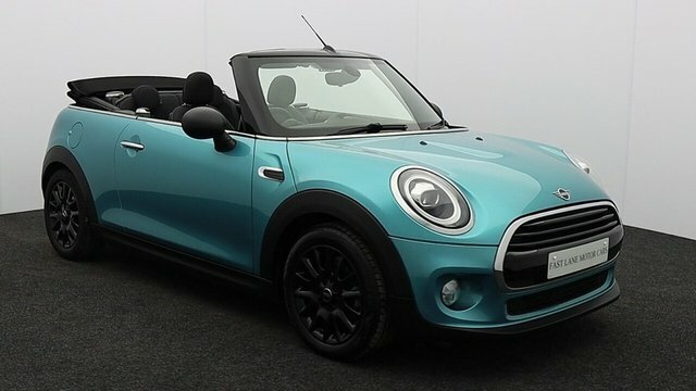 Mini Convertible 1.5 Cooper Convertible Blue