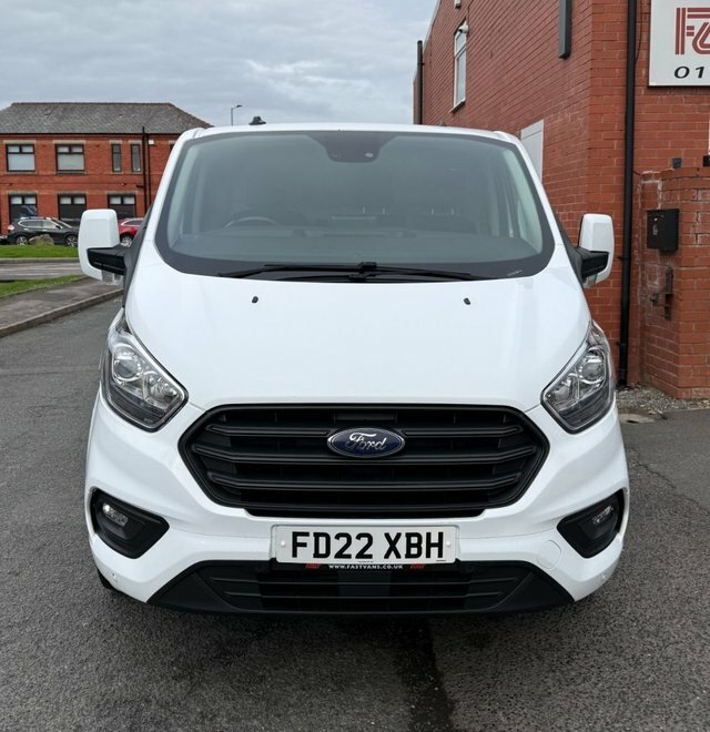 Ford Transit Custom 2.0 300 Ecoblue Trend L2 H1 Lwb Low Roof 130 Bhp FD22XBH White #3