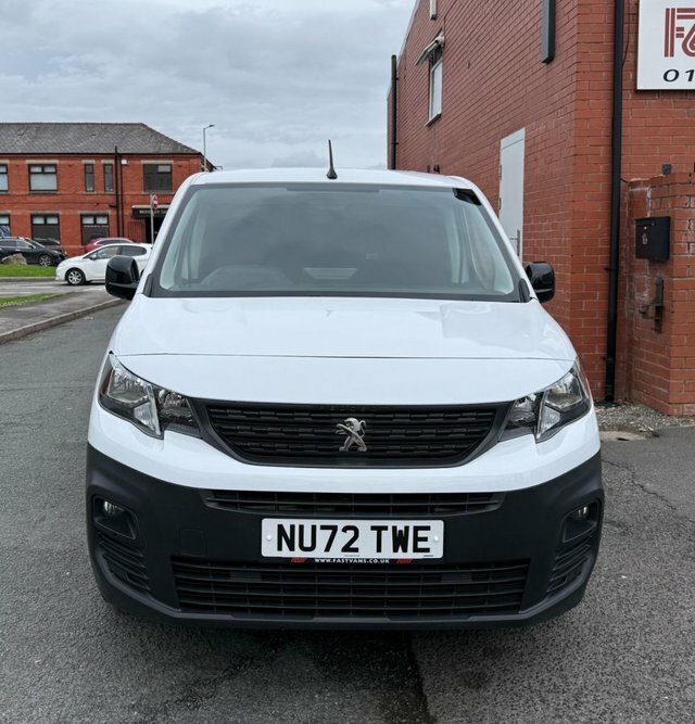 Peugeot Partner 1.5 Blue Hdi 1000 Professional L1 Swb 100 Bhp NU72TWE White #3