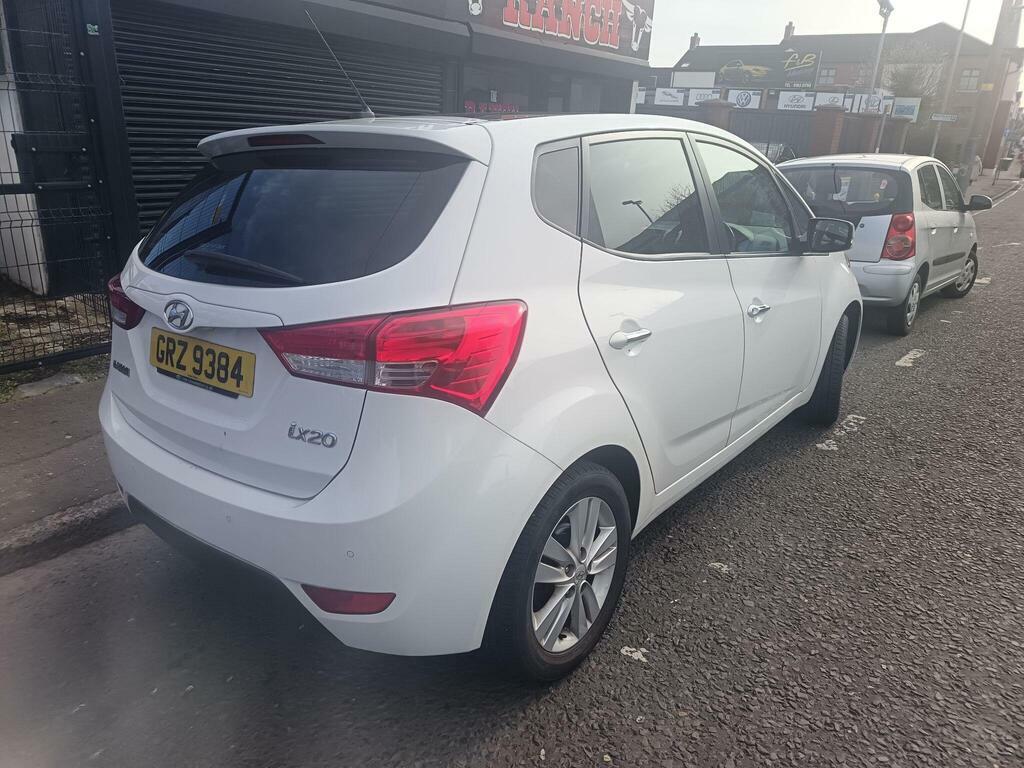 Hyundai Ix20 1.4 Style Euro 5 S S White #4