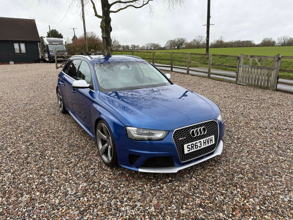 Audi A4 4.2 Rs 4 Fsi Quattro 4Wd Estate Au Blue