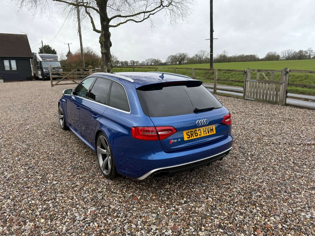 Audi A4 4.2 Rs 4 Fsi Quattro 4Wd Estate Au Blue #3