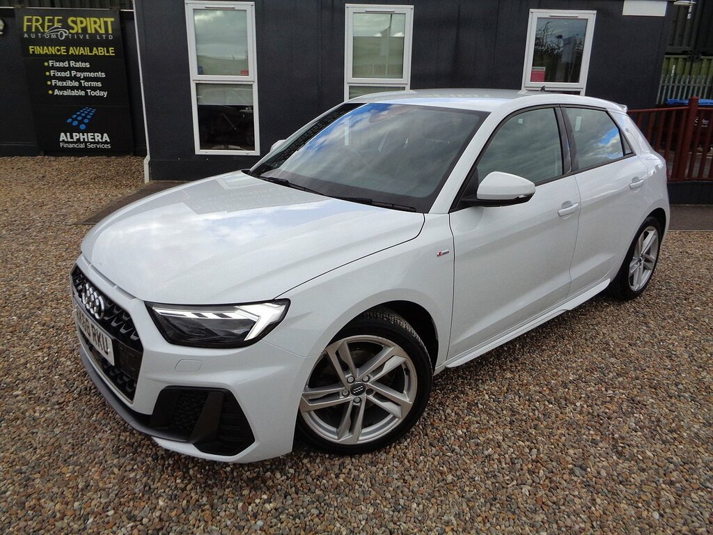 Audi A1 Tfsi S Line KK68RKU White #4