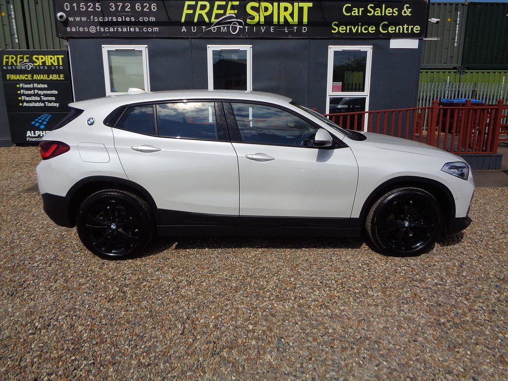 BMW X2 18I Sport White #5