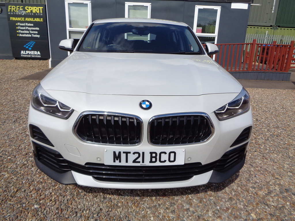 BMW X2 18I Sport White #2