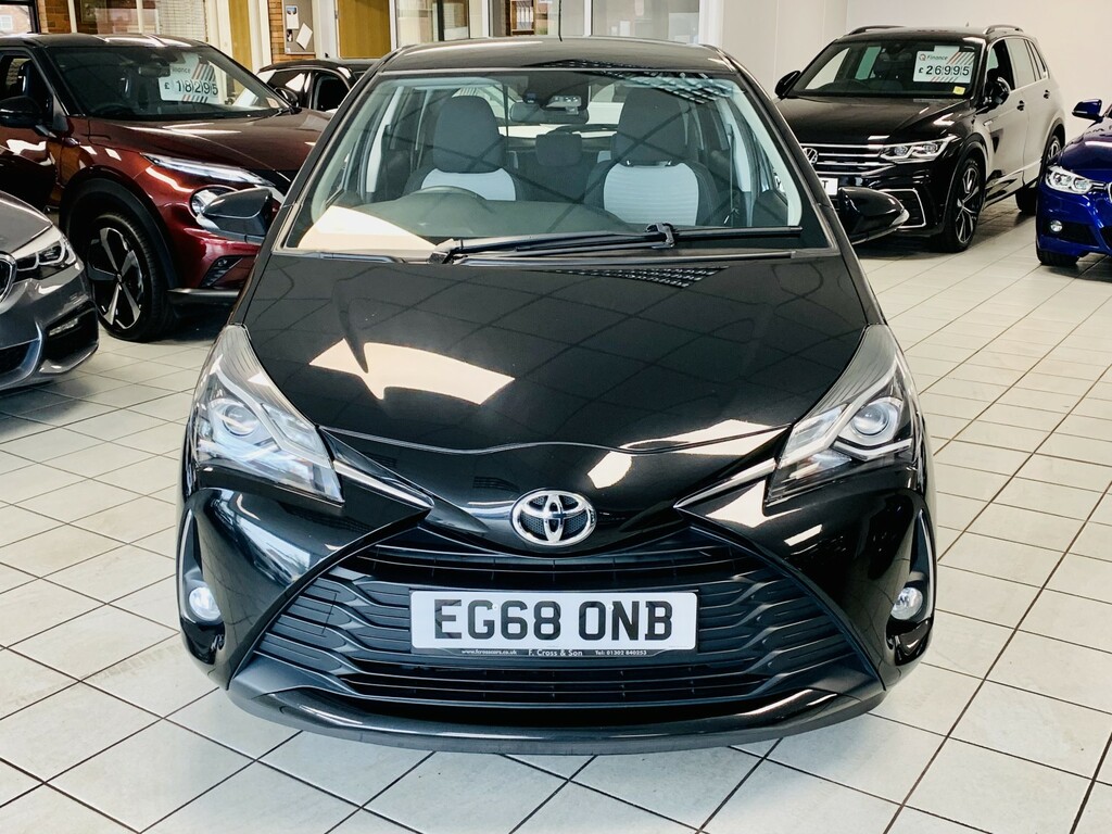 Toyota Yaris Hatchback 1.5 Vvt-i Icon Tech 201968 EG68ONB Black #5