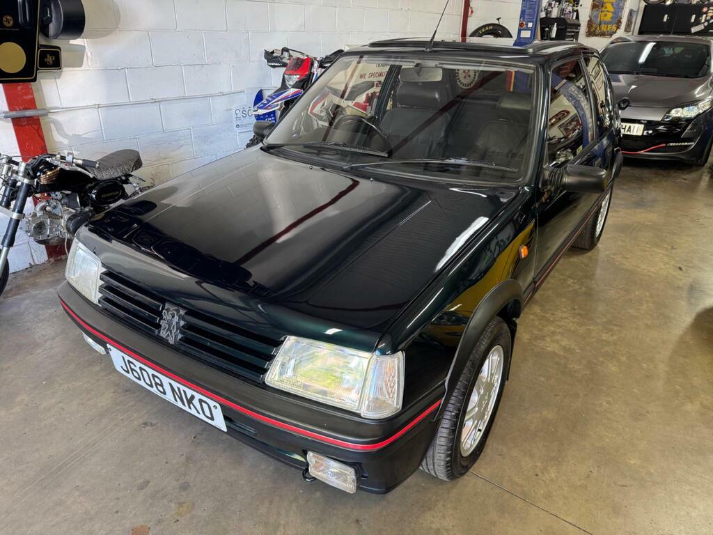 Peugeot 205 1.8D Grd  #10
