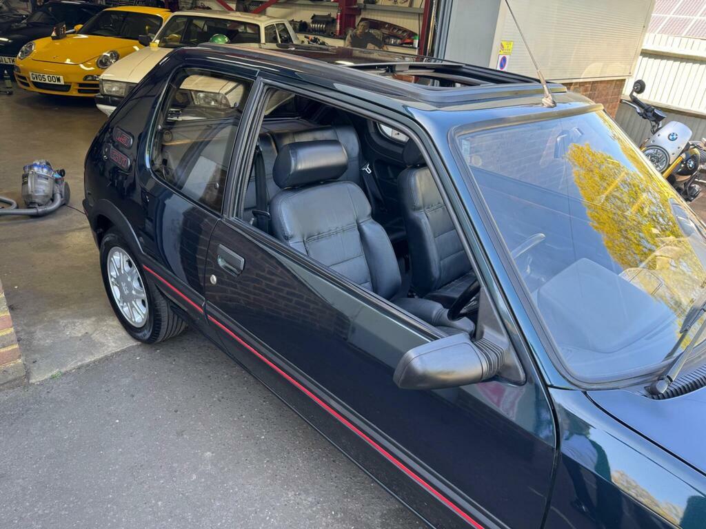 Peugeot 205 1.8D Grd  #36