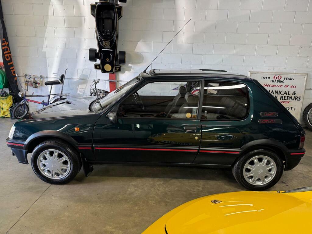 Peugeot 205 1.9 Gentry Limited Edition Green #4