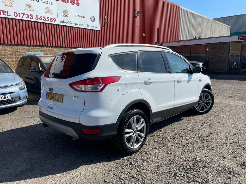 Ford Kuga 1.6T Ecoboost Titanium X Awd Euro 5 Ss White #3