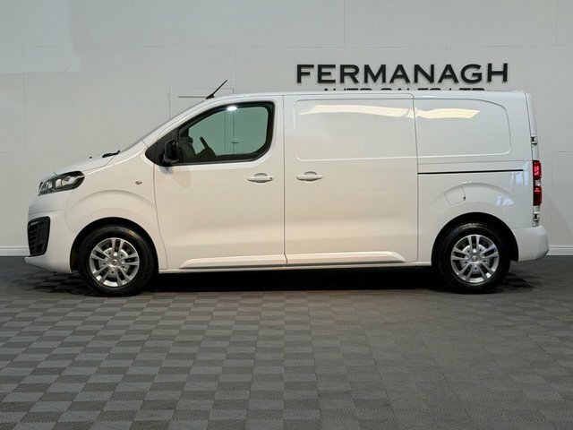 Vauxhall Vivaro 1.5 Turbo D 2700 Sportive Panel Van 6Dr Man AK72UXD White #5