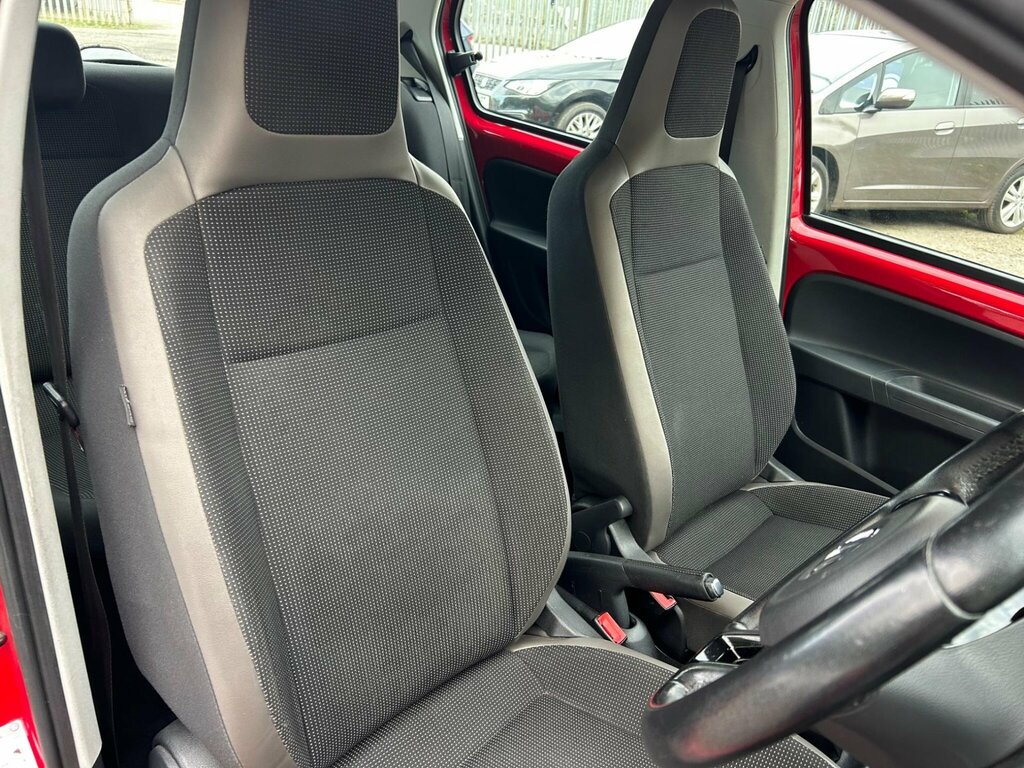 Volkswagen Up 1.0 High Up Euro 5 DV62OUL Red #3