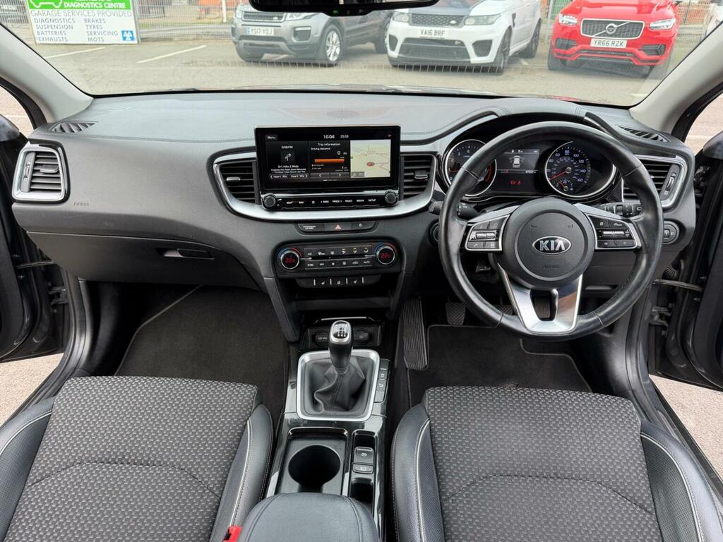 Kia Xceed Suv 1.4 T-gdi 3 Euro 6 Ss 201969 Grey #2