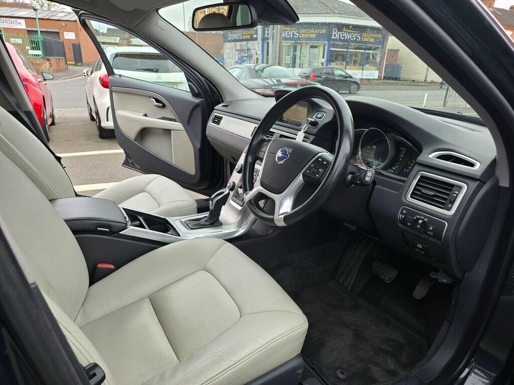 Volvo V70 Estate 2.0 D3 Se Lux Geartronic Euro 5 Ss Grey #3