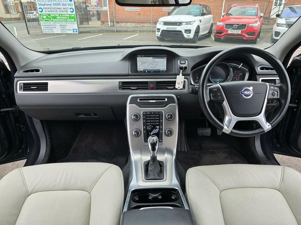 Volvo V70 Estate 2.0 D3 Se Lux Geartronic Euro 5 Ss Grey #2