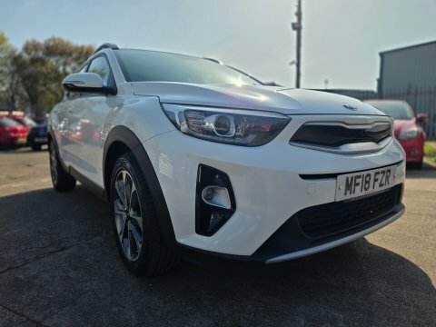 Kia Stonic 2 Isg White