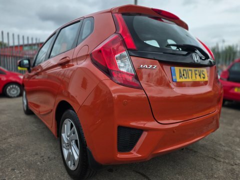 Honda Jazz I-vtec Se AO17FVS Orange #4