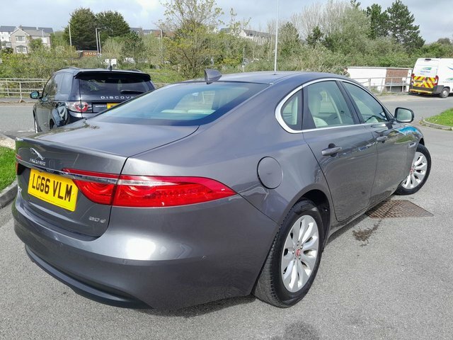 Jaguar XF 2016 2.0D Portfolio Saloon Euro Grey #3