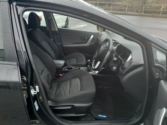 Kia Ceed 2016 1.4 Sr7 Sportswagon Euro 5 Black #6