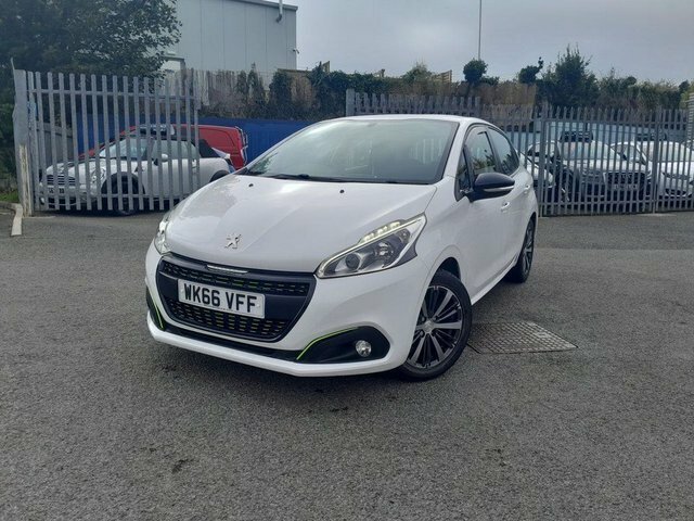 Peugeot 208 2016 1.2 Puretech Active Design Lime Hatchback White
