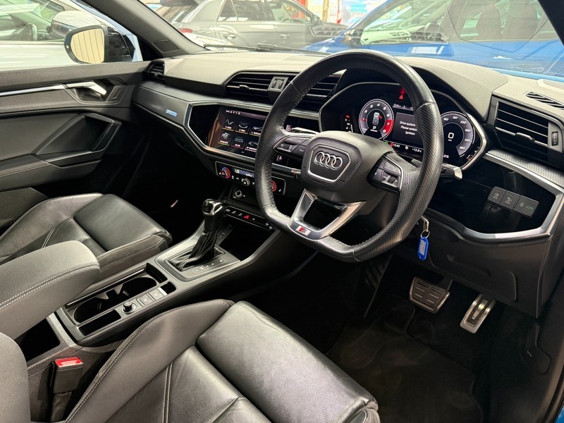 Audi Q3 Tfsi S Line Edition YY20NTU Blue #3