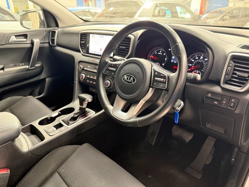 Kia Sportage Crdi 2 Isg FT21TNU White #3