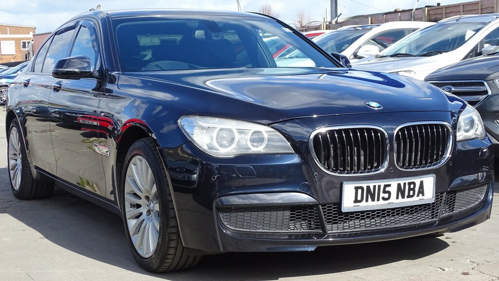 BMW 7 Series Saloon 3.0 730D M Sport Exclusive Saloon 201515 DN15NBA Black #3