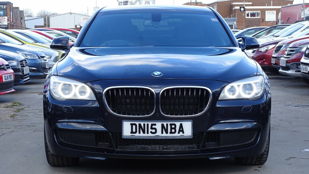 BMW 7 Series Saloon 3.0 730D M Sport Exclusive Saloon 201515 DN15NBA Black #5