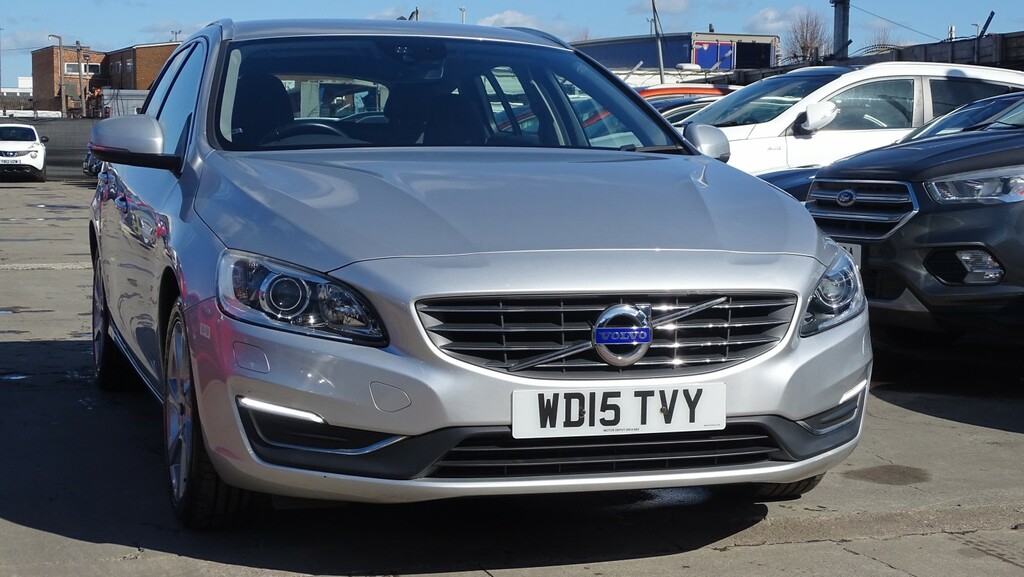 Volvo V60 Estate 1.6 Se Lux D2 115Hp 201515 Silver #2