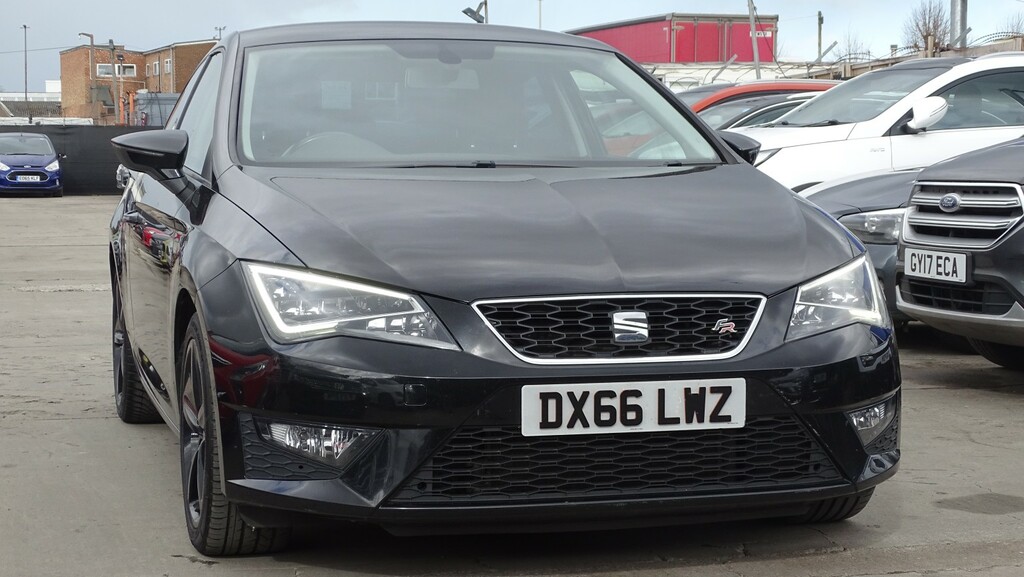 Seat Leon Hatchback 2.0 Tdi Fr 201666 DX66LWZ Black #2