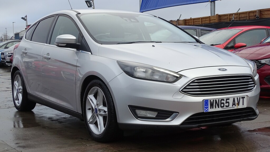 Ford Focus Hatchback 1.5 Tdci Titanium 201565 WN65AVT Silver #3