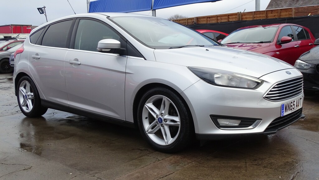 Ford Focus Hatchback 1.5 Tdci Titanium 201565 WN65AVT Silver #5