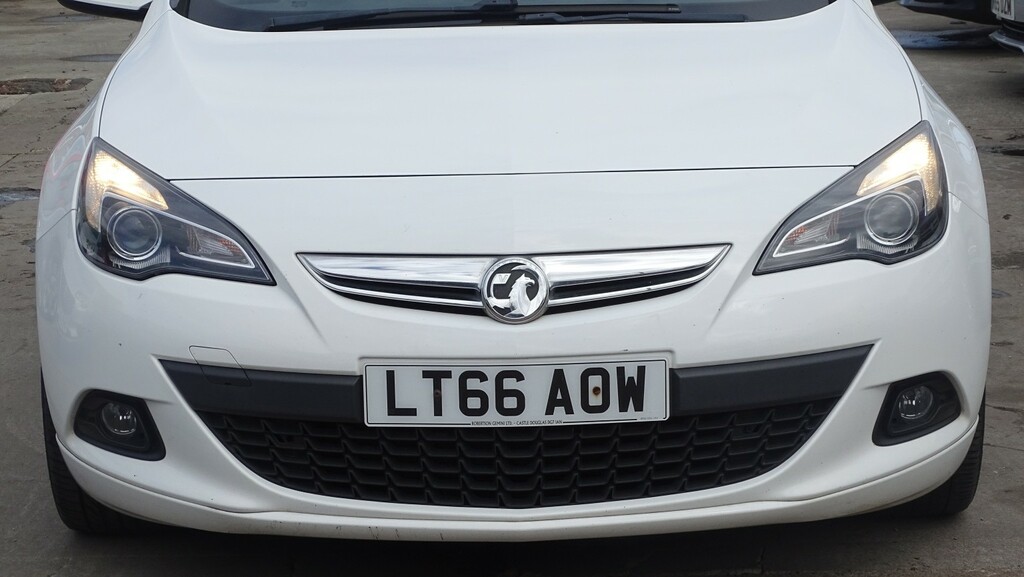Vauxhall Astra GTC Coupe 1.6 Cdti Ecoflex Sri 201666 White #6