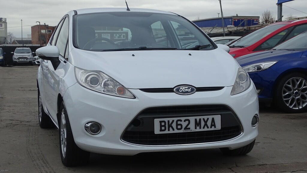 Ford Fiesta Hatchback 1.4 Zetec 201262 BK62MXA White #2