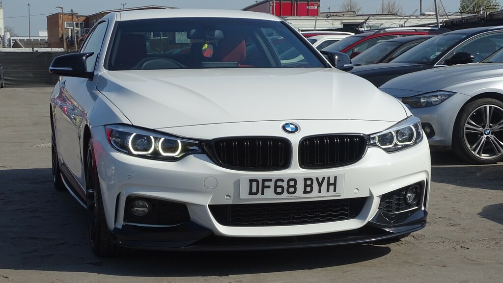 BMW 4 Series Gran Coupe Coupe 2.0 420D Xdrive M Sport Coupe 201868 DF68BYH White #2