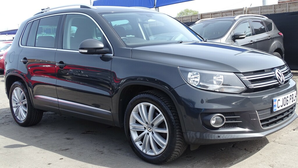 Volkswagen Tiguan Suv 2.0 Tdi Bluemotion Tech Match Edition 201616 CJ06PBJ Grey #4