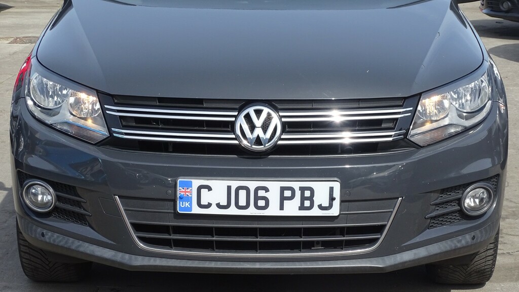 Volkswagen Tiguan Suv 2.0 Tdi Bluemotion Tech Match Edition 201616 CJ06PBJ Grey #6