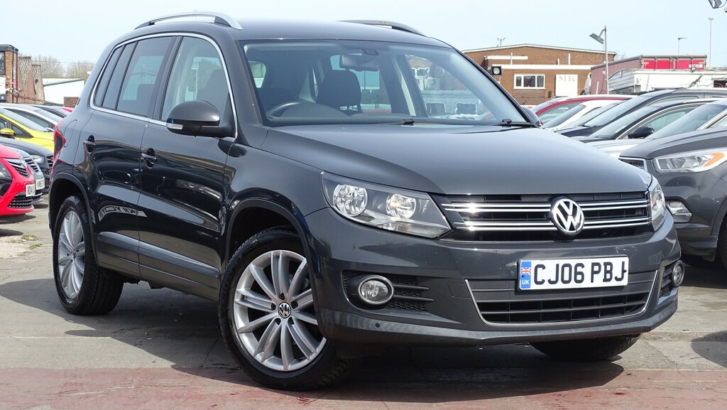 Volkswagen Tiguan Suv 2.0 Tdi Bluemotion Tech Match Edition 201616 CJ06PBJ Grey