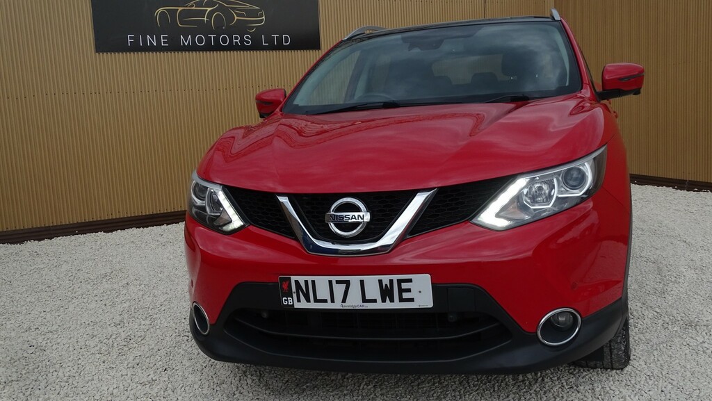 Nissan Qashqai Suv 1.5 Dci N-connecta 201717 NL17LWE Red