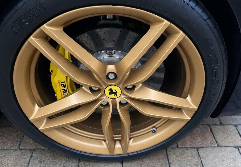 Ferrari FF Coupe Black #25