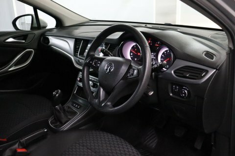 Vauxhall Astra 2019 69 Design FE69FBB Silver #4